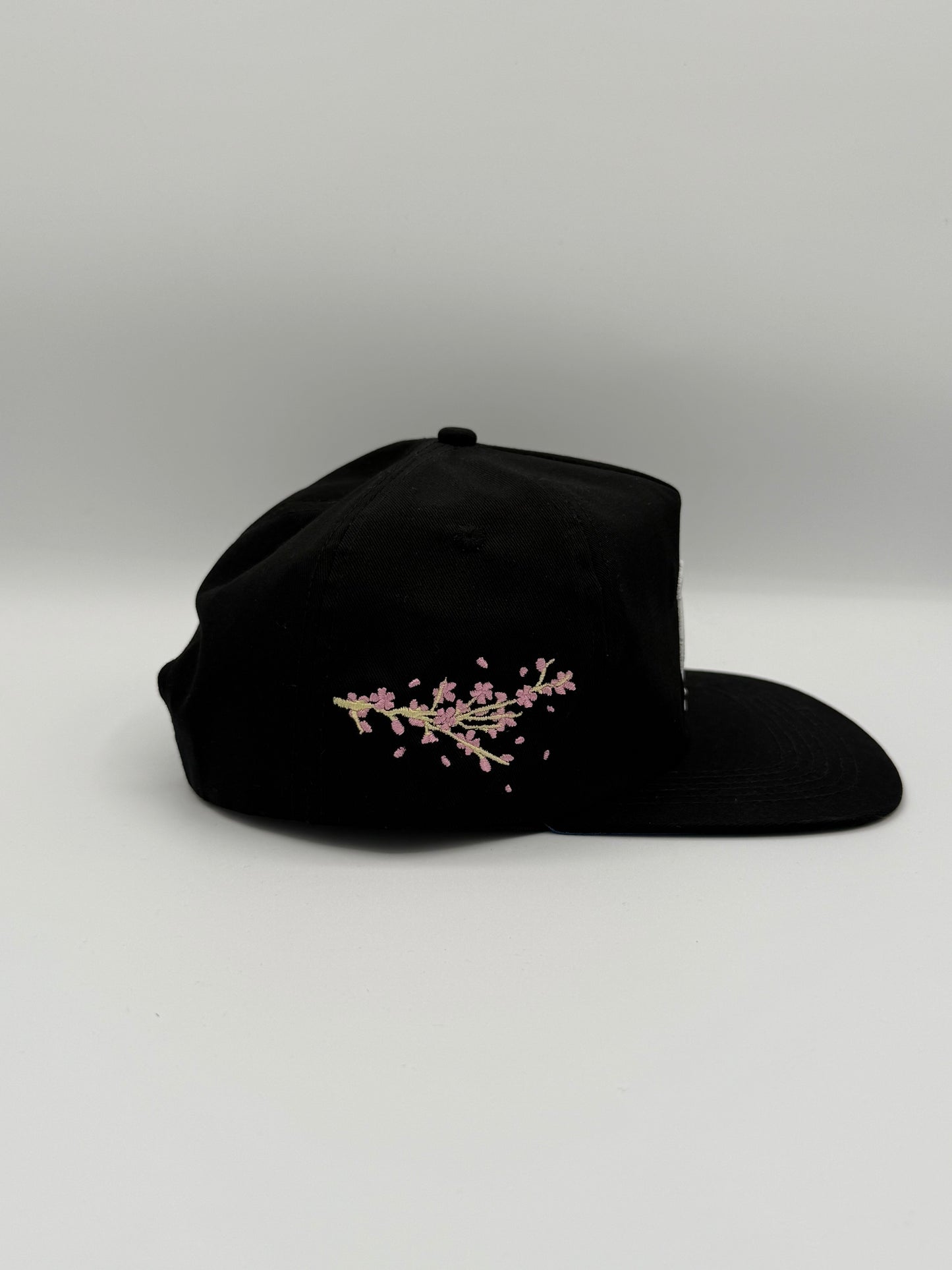 BLOSSOM HAT