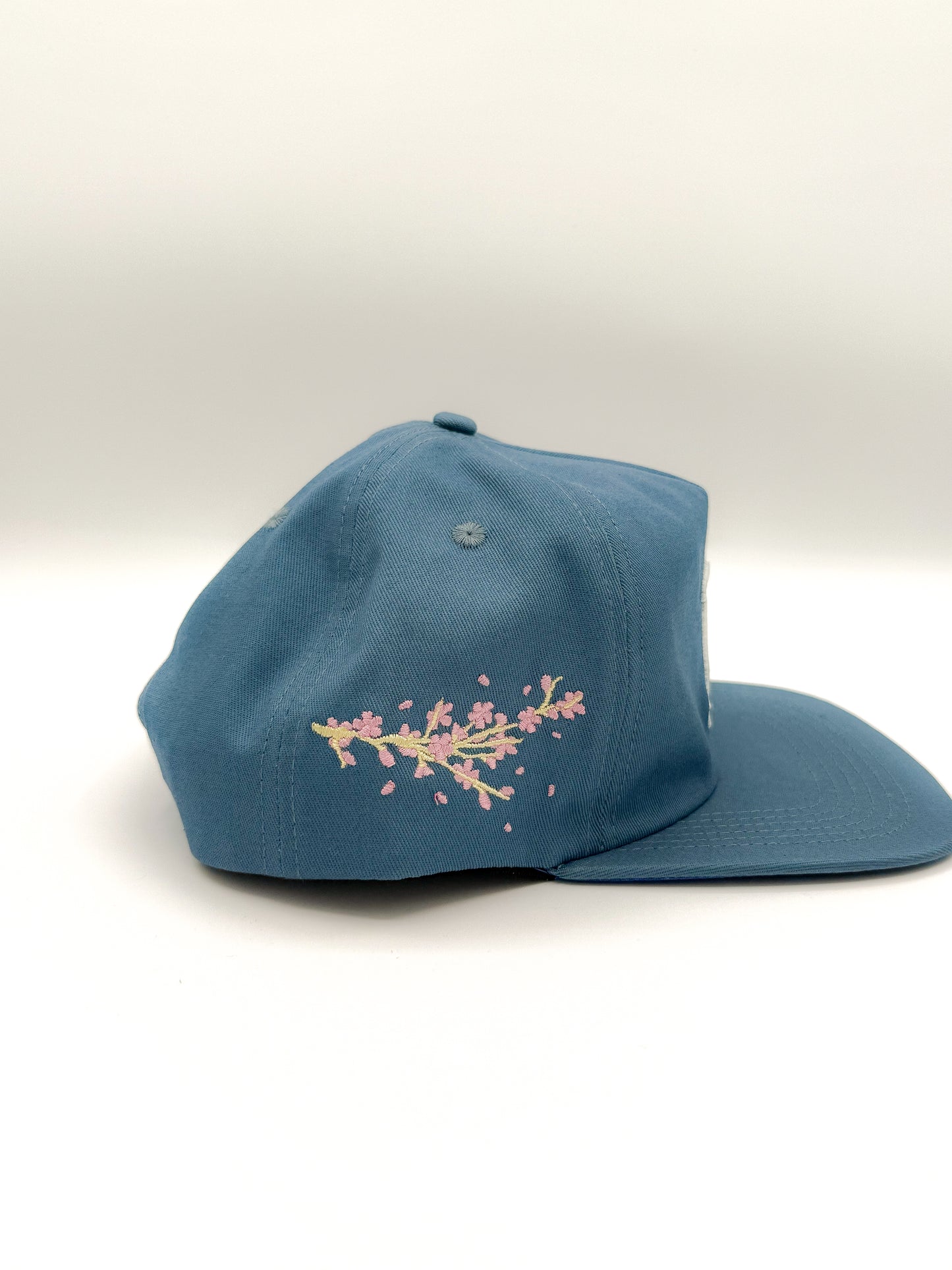 BLOSSOM HAT